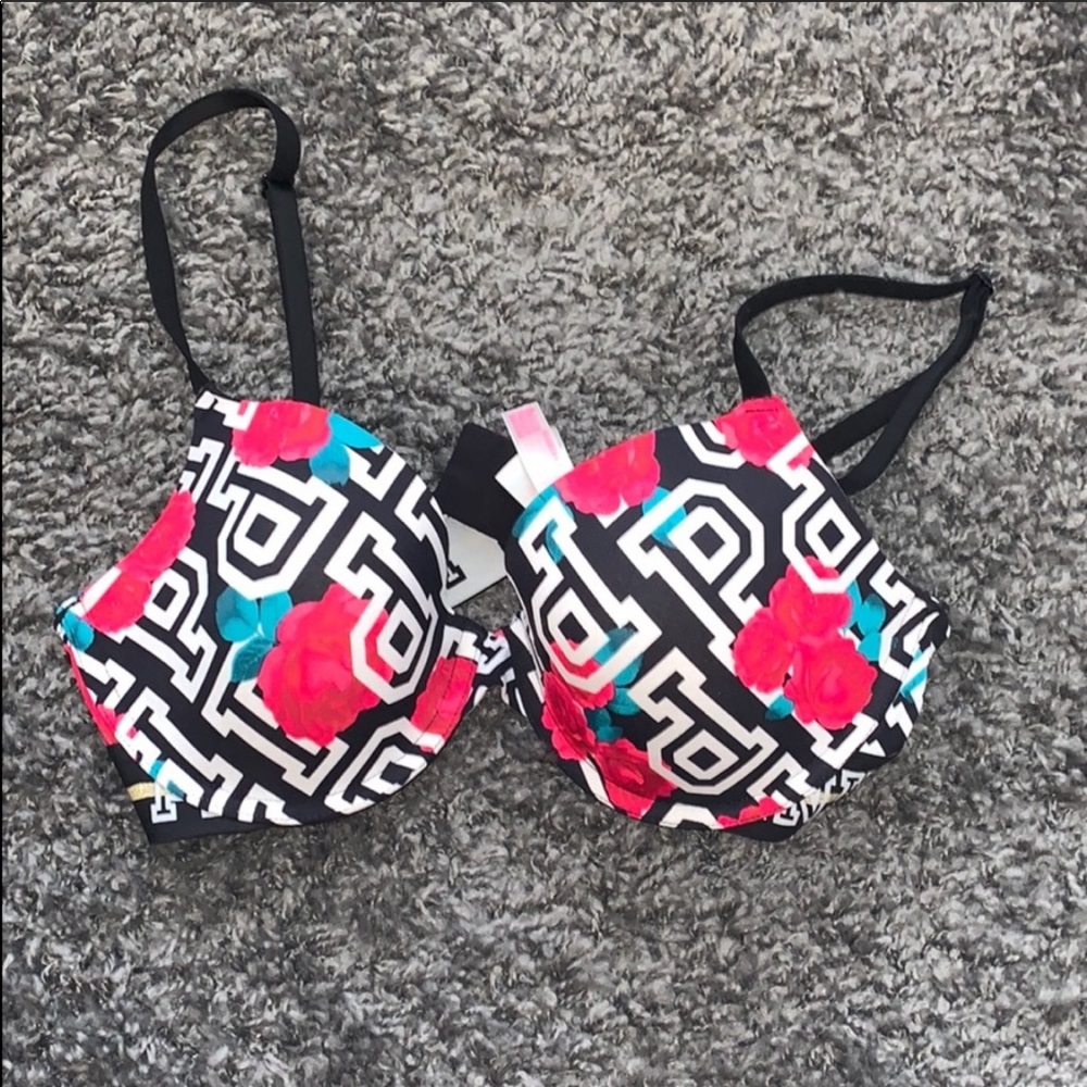 Victoria’s Secret Pink Bra